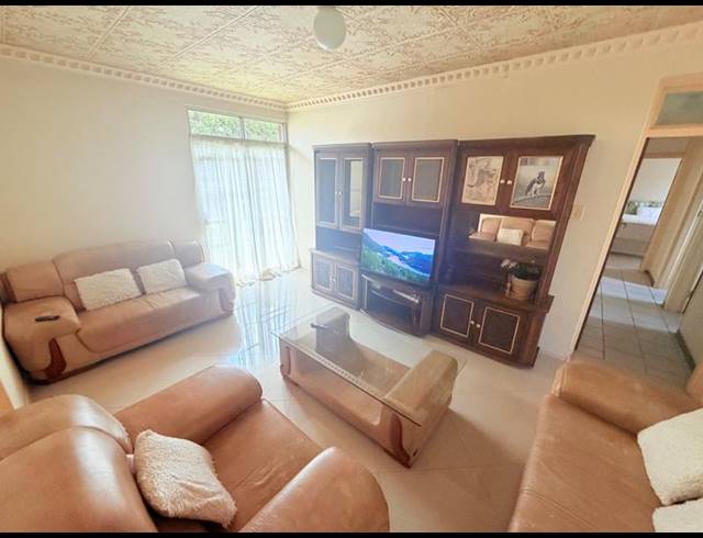 9 BEDROOM HOUSE FOR SALE IN VANDERBIJLPARK CE 5